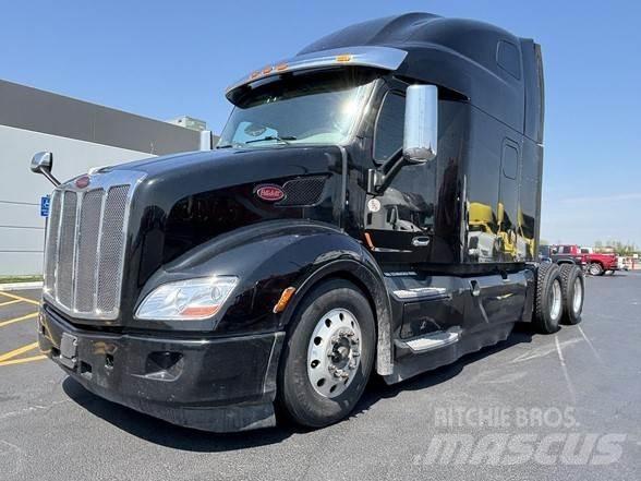 Peterbilt 579 Trekkers