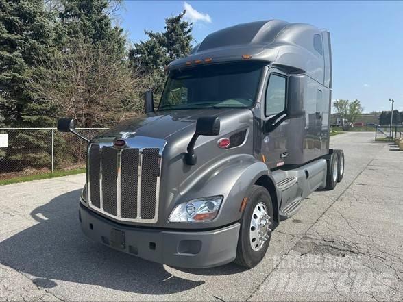 Peterbilt 579 Trekkers