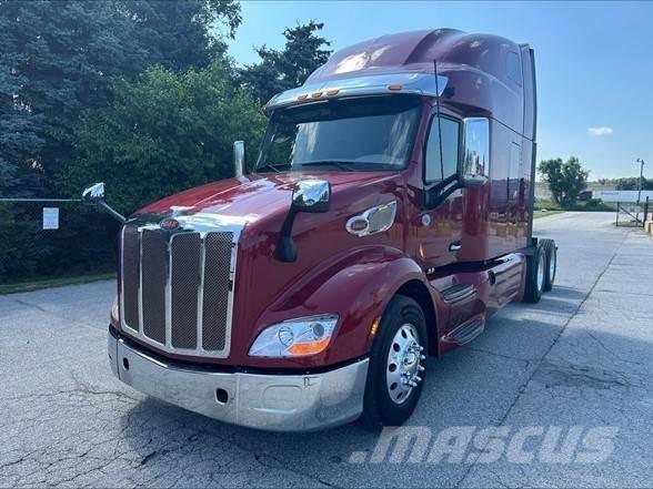 Peterbilt 579 Trekkers
