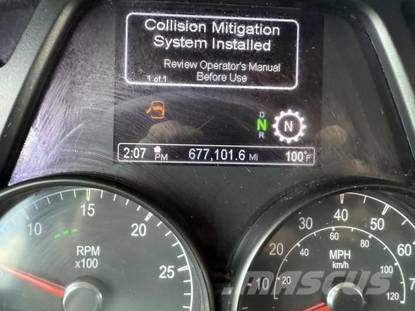 Peterbilt 579 Trekkers