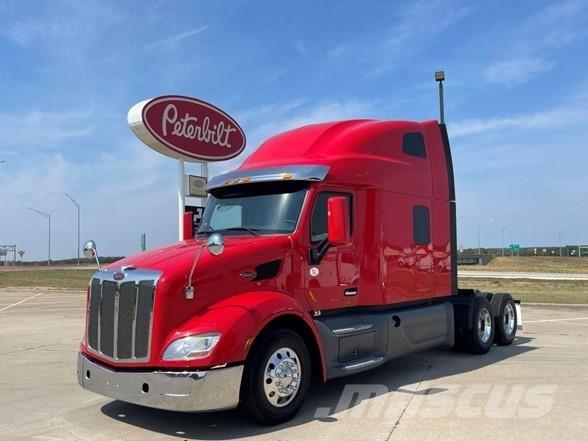 Peterbilt 579 Trekkers