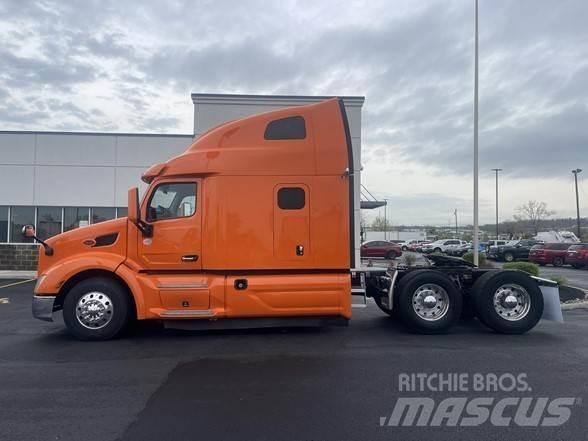 Peterbilt 579 Trekkers