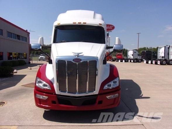 Peterbilt 579 Trekkers