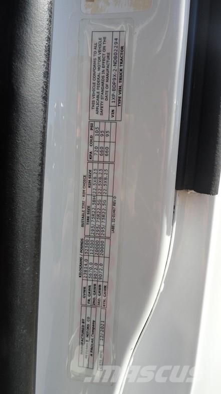 Peterbilt 579 Trekkers