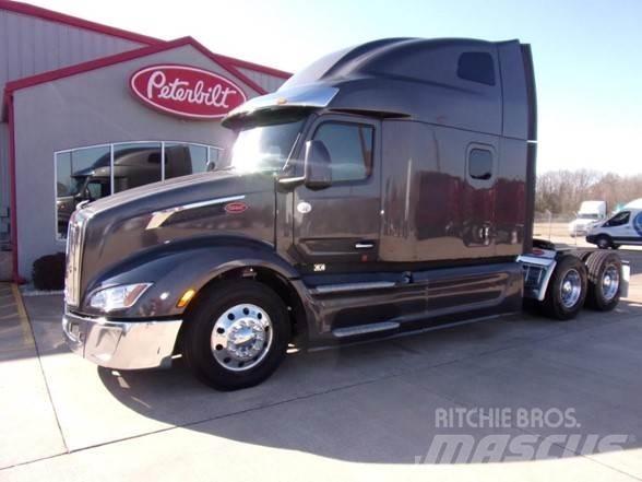 Peterbilt 579 Trekkers
