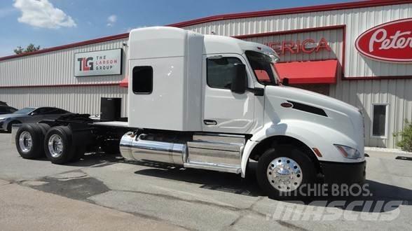 Peterbilt 579 Trekkers