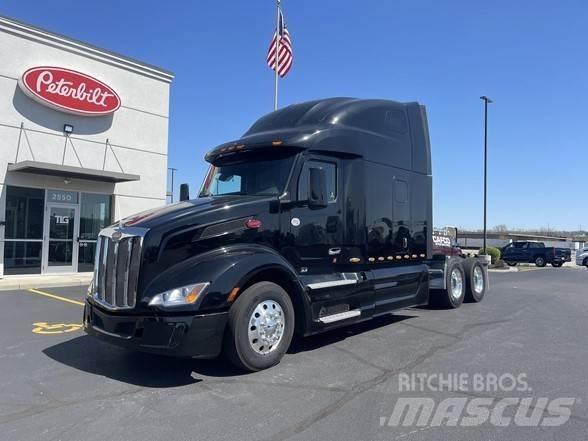 Peterbilt 579 Trekkers