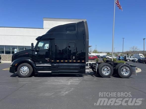 Peterbilt 579 Trekkers