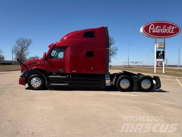 Peterbilt 579 Trekkers