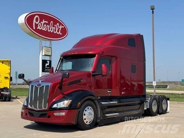 Peterbilt 579 Trekkers
