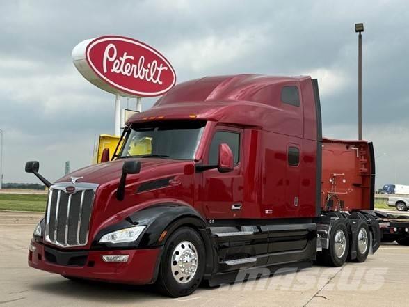 Peterbilt 579 Trekkers