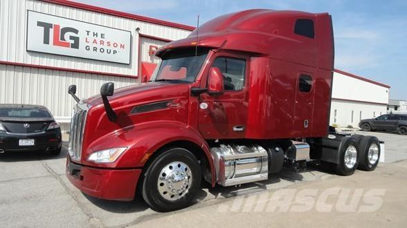 Peterbilt 579 Trekkers