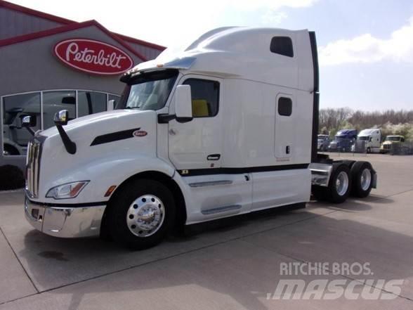 Peterbilt 579 Trekkers