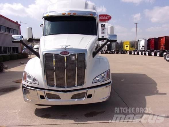 Peterbilt 579 Trekkers
