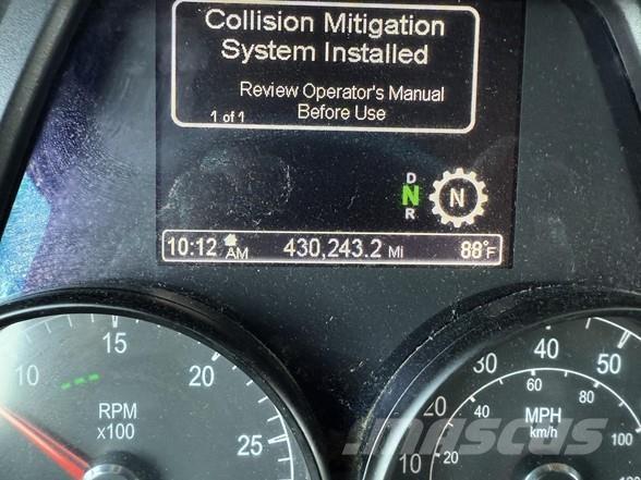 Peterbilt 579 Trekkers