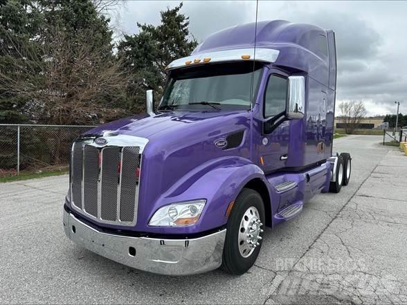 Peterbilt 579 Trekkers