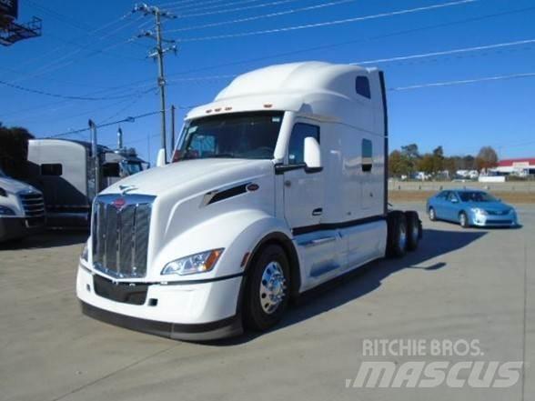 Peterbilt 579 Trekkers