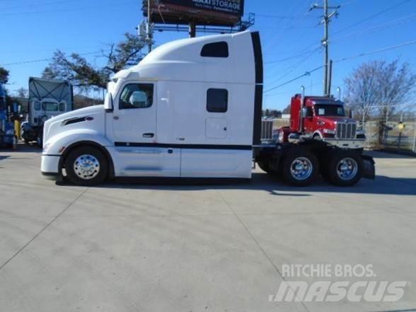 Peterbilt 579 Trekkers