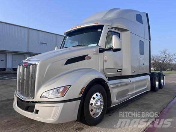 Peterbilt 579 Trekkers