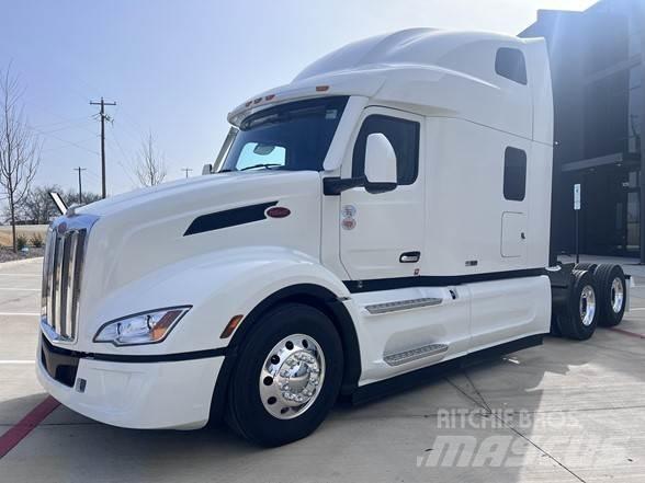 Peterbilt 579 Trekkers
