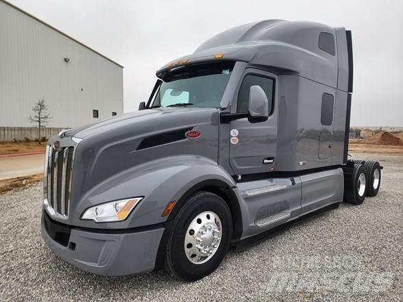Peterbilt 579 Trekkers