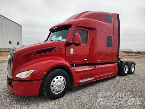 Peterbilt 579 Trekkers