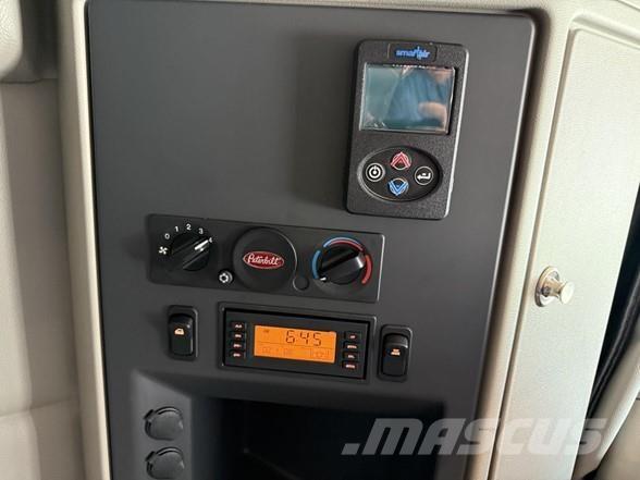 Peterbilt 579 Trekkers