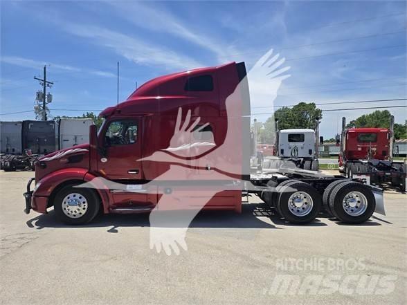 Peterbilt 579 Trekkers