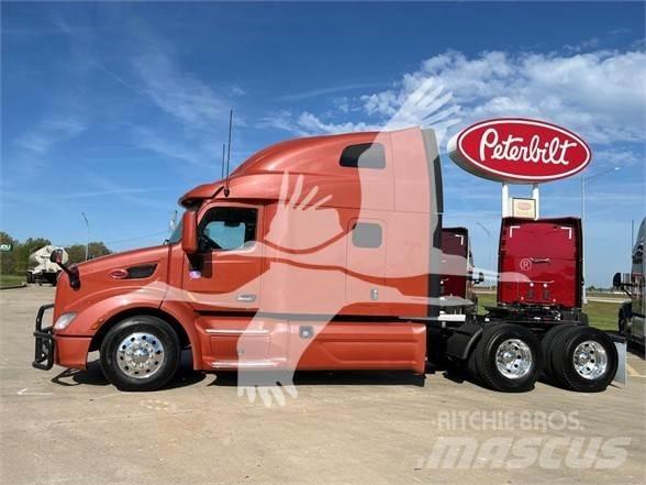 Peterbilt 579 Trekkers