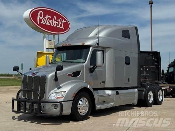 Peterbilt 579 Trekkers