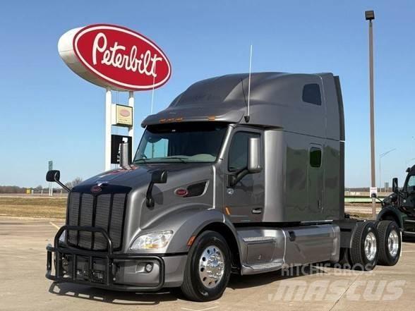 Peterbilt 579 Trekkers