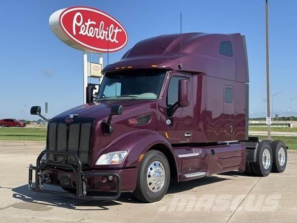 Peterbilt 579 Trekkers