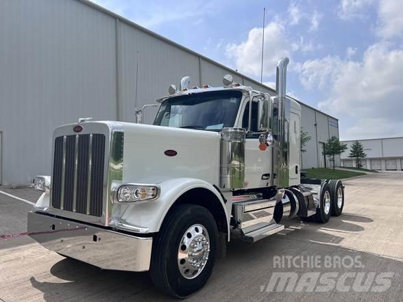 Peterbilt 589 Trekkers