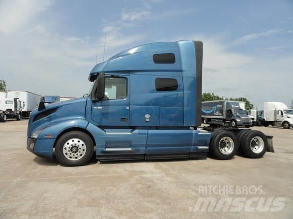 Volvo VNL64T760 Trekkers