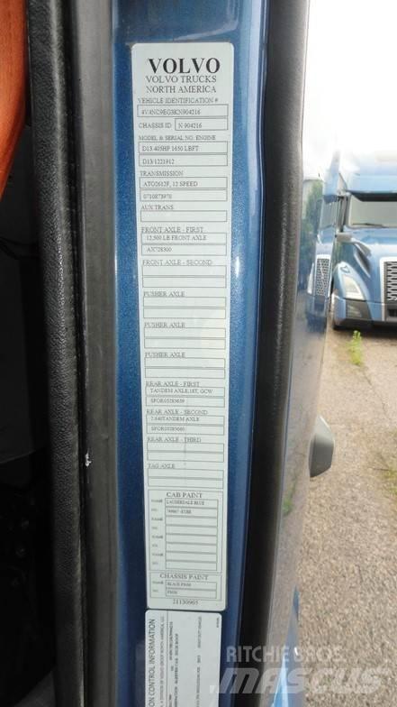 Volvo VNL64T760 Trekkers
