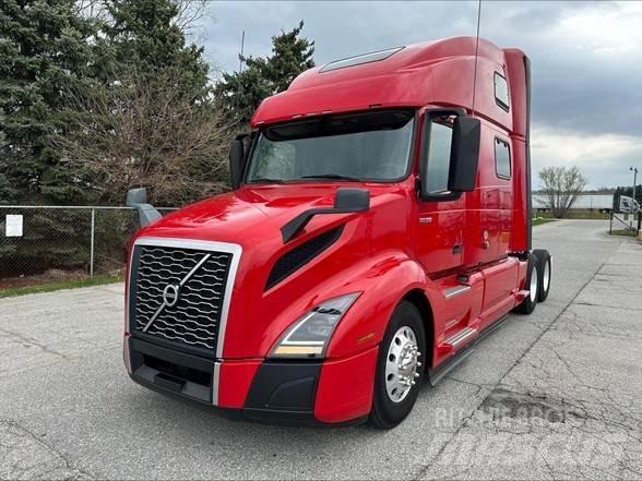Volvo VNL64T860 Trekkers