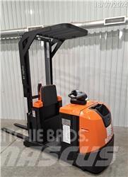 BT OSE120CB Orderpicker voor laag niveau