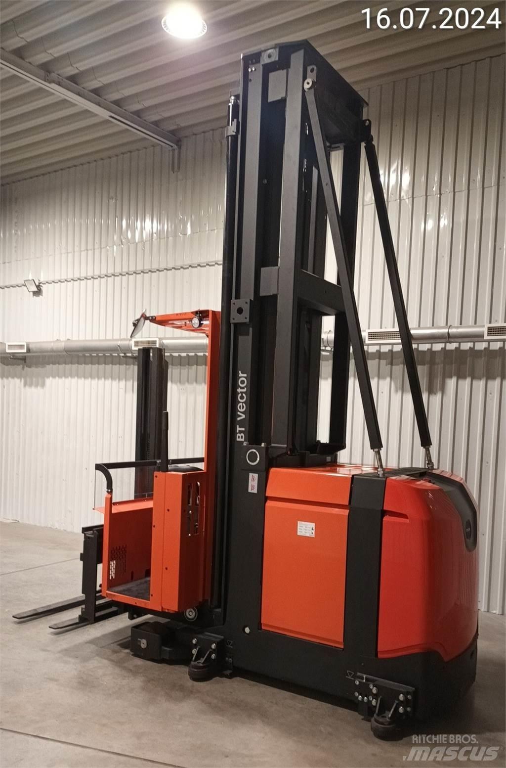 BT VCE100 Magazijnwagen