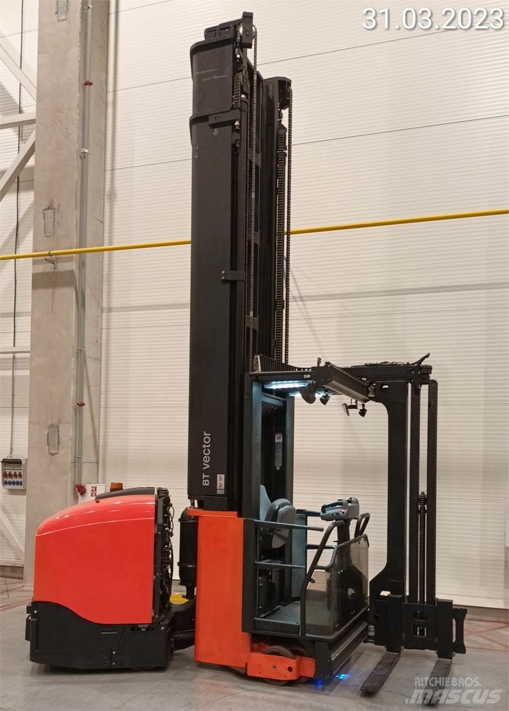 BT VCE150A Magazijnwagen