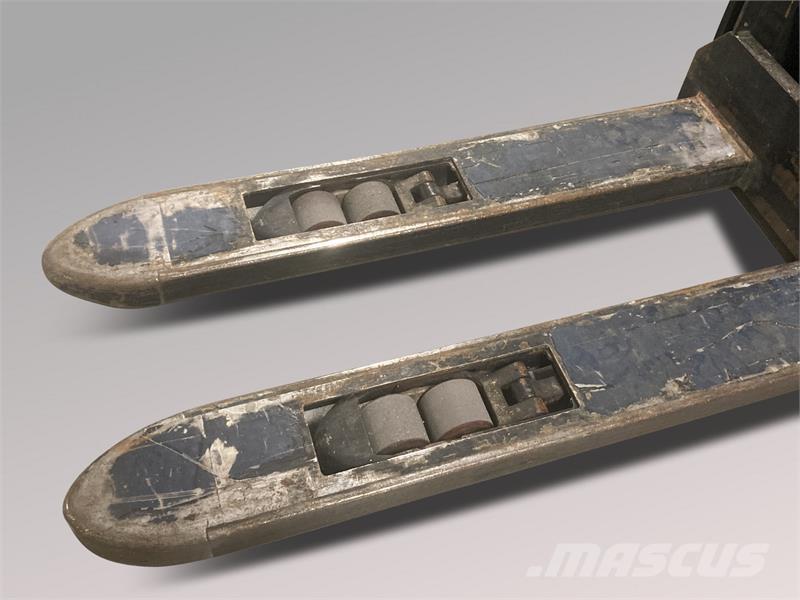 BT SWE120L Stapelaar meeloop