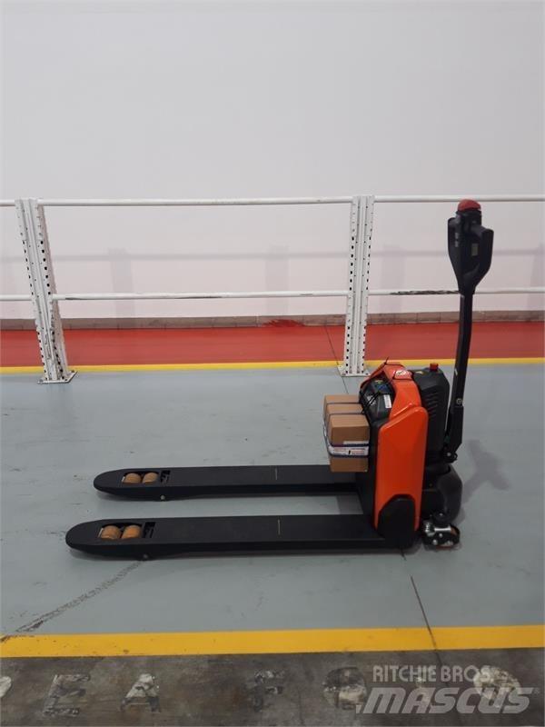 BT LHE130 Elektrische heftrucks