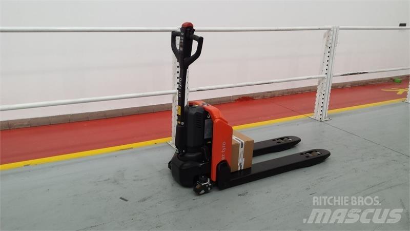 BT LHE130 Elektrische heftrucks