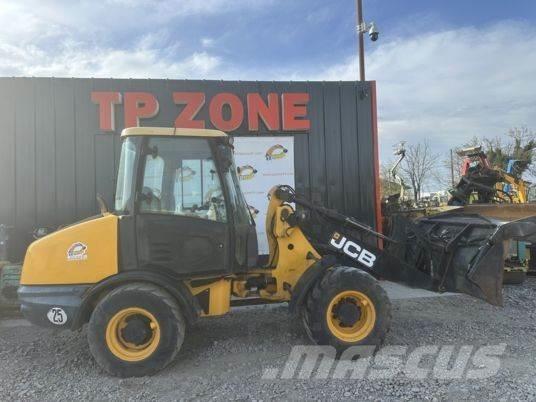 JCB 406 à 23500 € HT Wielladers