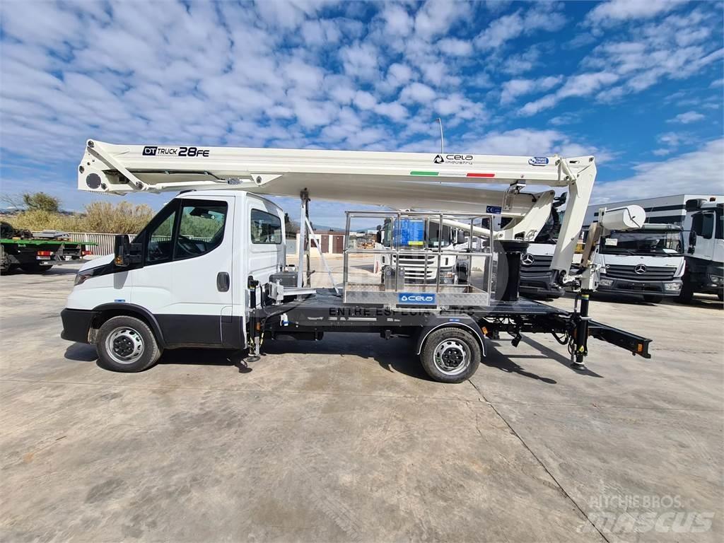 Cela DT Truck 28 FE Auto hoogwerkers