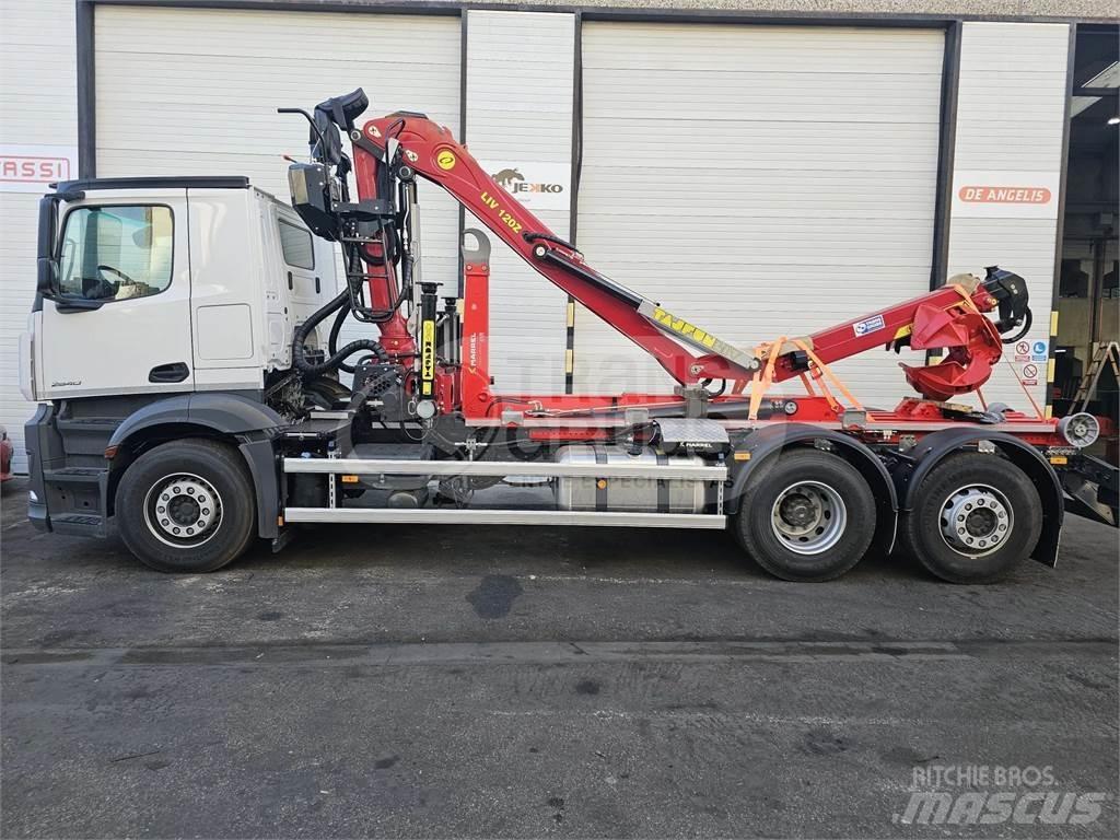 Tajfun Liv L120Z.78 Kranen & laders