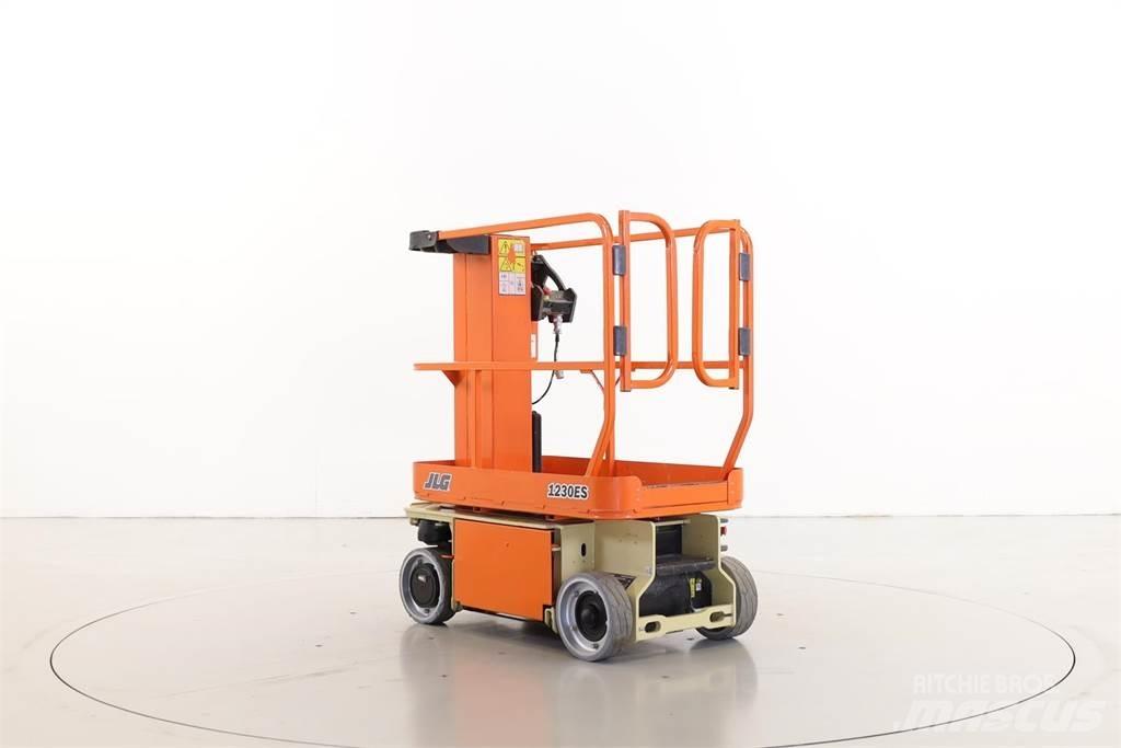 JLG 1230ES Personenliften en invalideliften