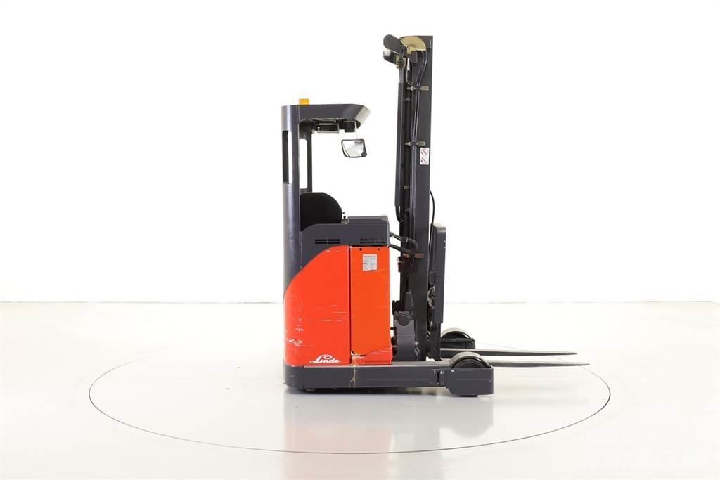 Linde R10CS Reachtruck voor hoog niveau