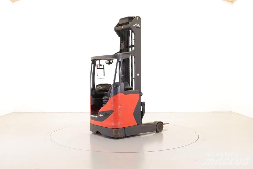 Linde R14-1120 Reachtruck voor hoog niveau