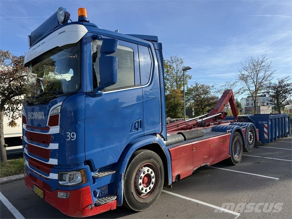 Scania R500 Containertrucks met kabelsysteem