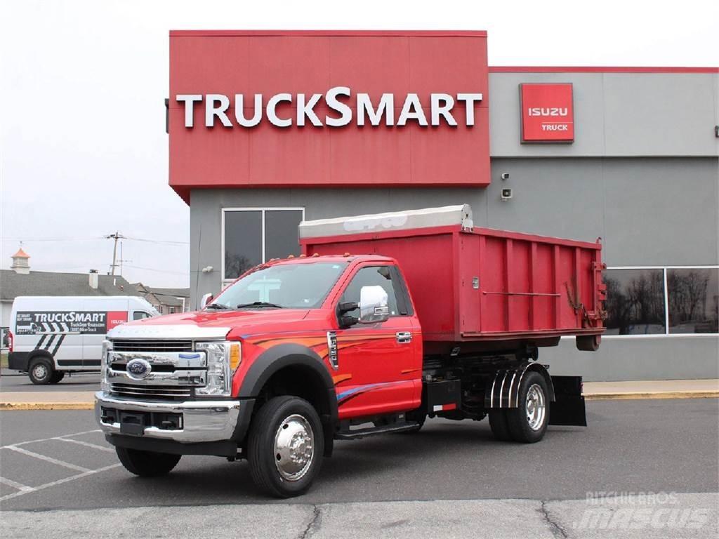 Ford F550 Vrachtwagen met containersysteem
